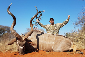 8-day Bow Hunting Package